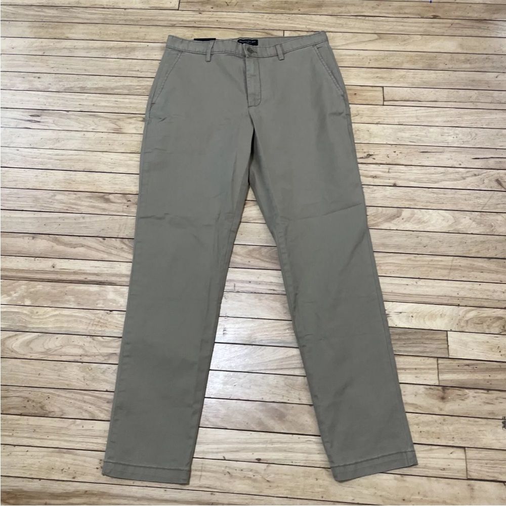 Banana Republic Athletic Fit Pants Mens 32x34 Khaki Tan Flat Front Chino New - Picture 15 of 16